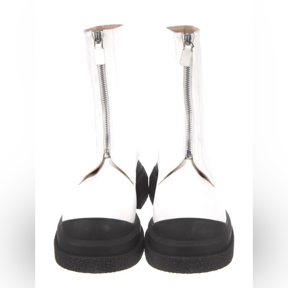 Stuart Weitzman boots - Picture 1 of 9